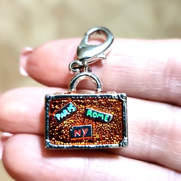 Anthropologie Jewelry Cities Of The World Enamel Suitcase Charm - Picture 1 of 3